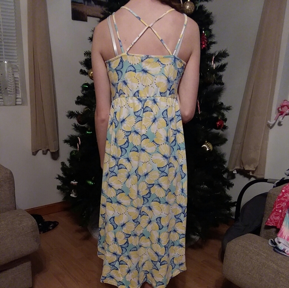 Dress - Picture 2 of 2